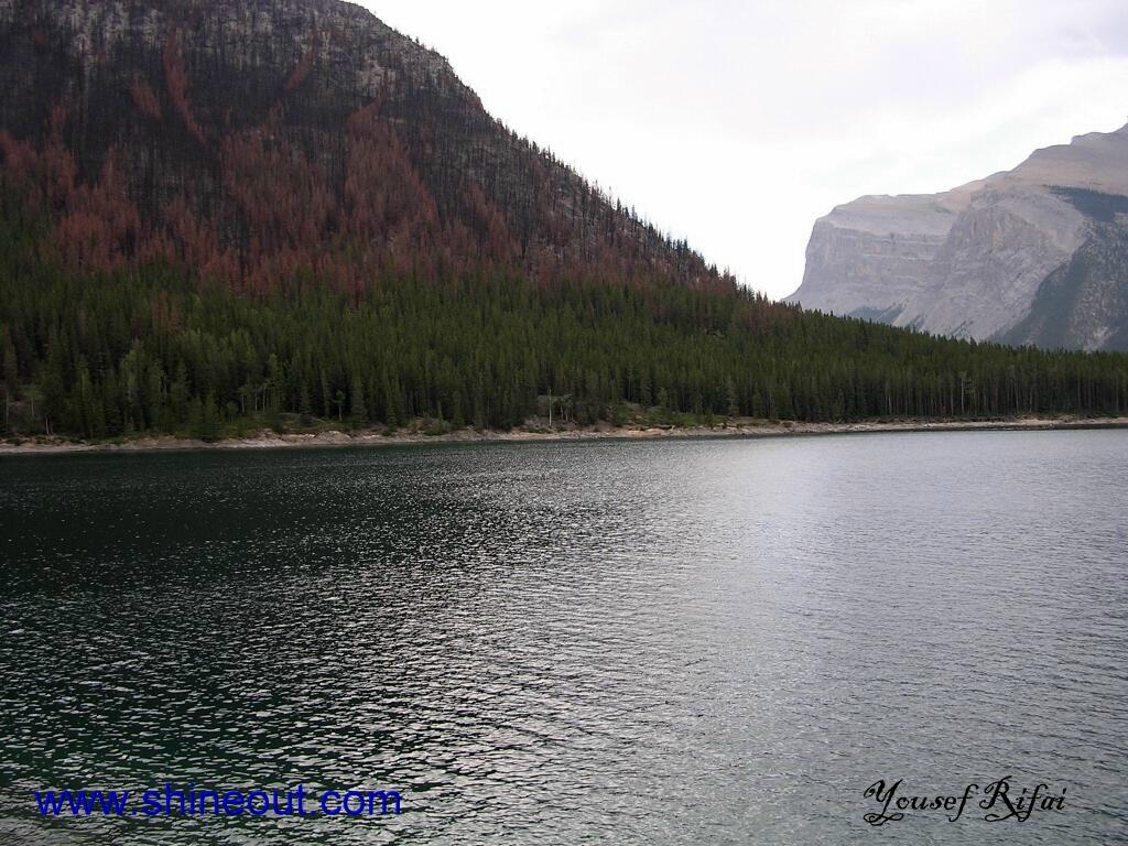 Lake Minnewanka,  Banff Park, Alberta, Canada