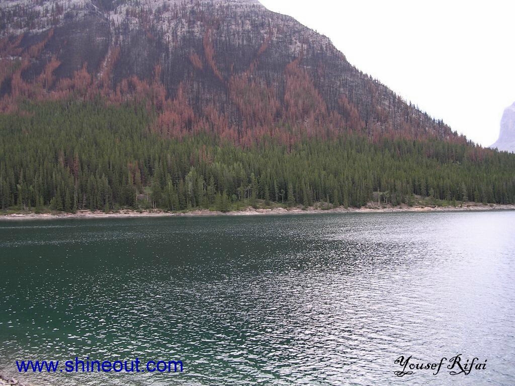 Lake Minnewanka,  Banff Park, Alberta, Canada